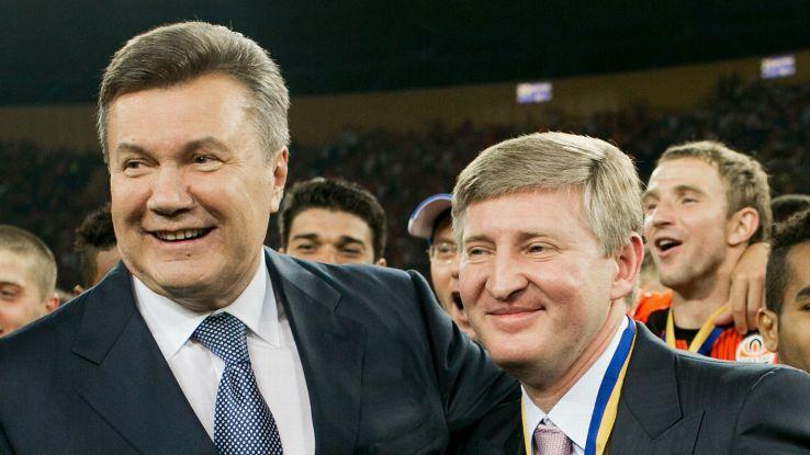 После появления Манафорта Янукович начал даже причесываться, как его советник